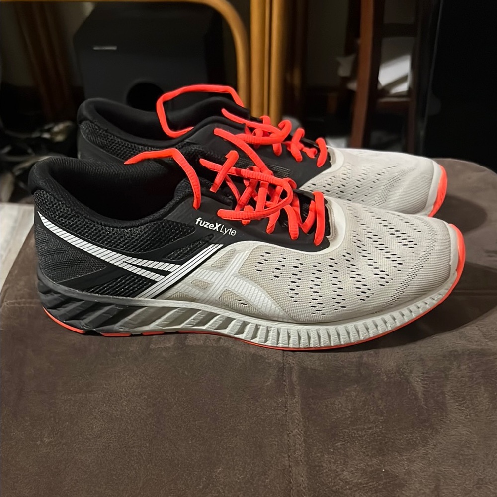 ASICS Black and White Athletic Shoes with Breathable Mesh